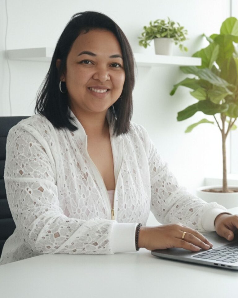 Maryelle Consultante Communication digitale, conception site internet et SEO local - Yvelines, SQY, VErsailles, Saint Germain en Laye